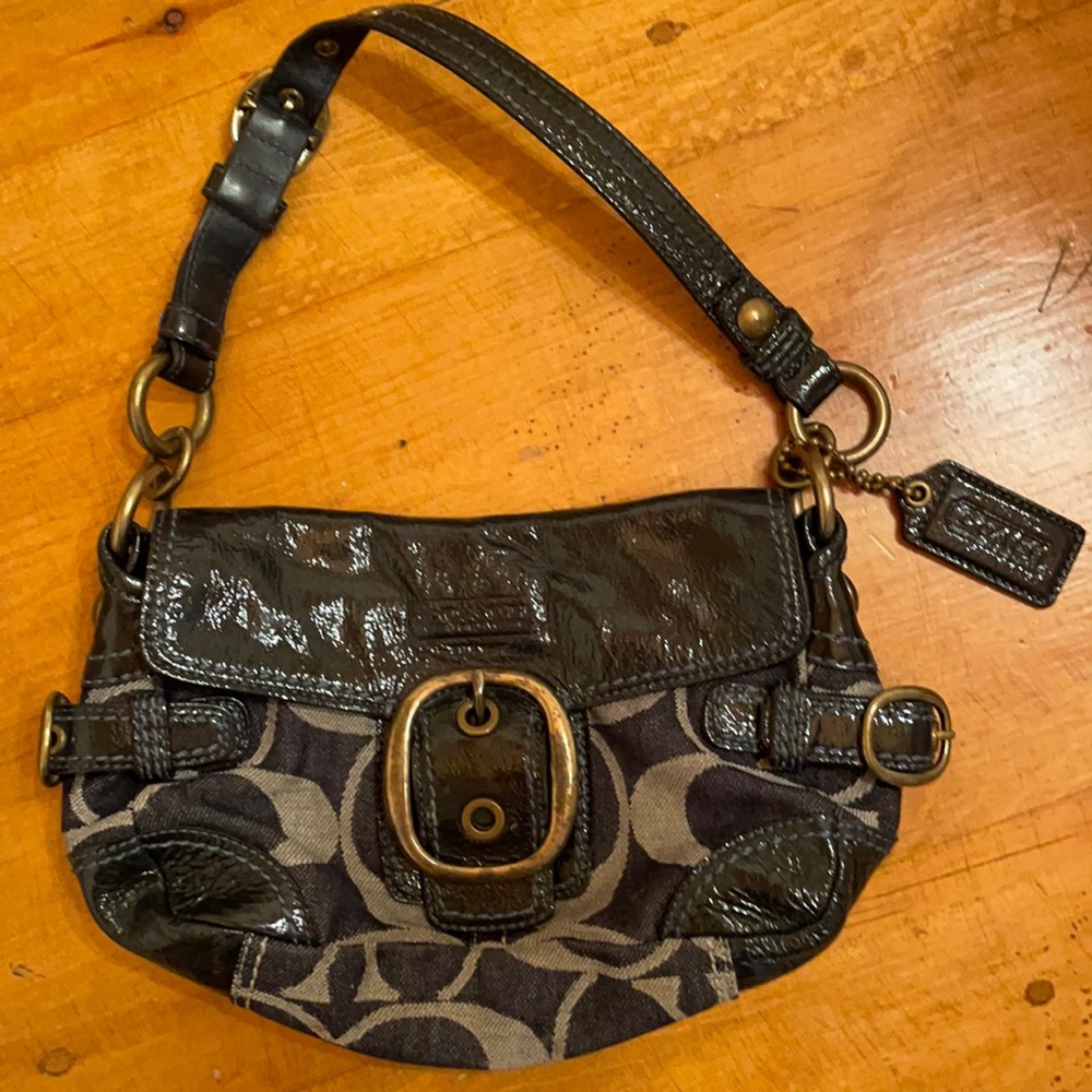 Coach shoulder bag